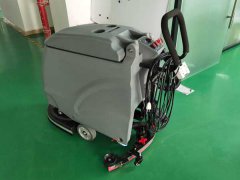 掃地機(jī)與洗地機(jī)的區(qū)別在哪？應(yīng)該怎么選呢